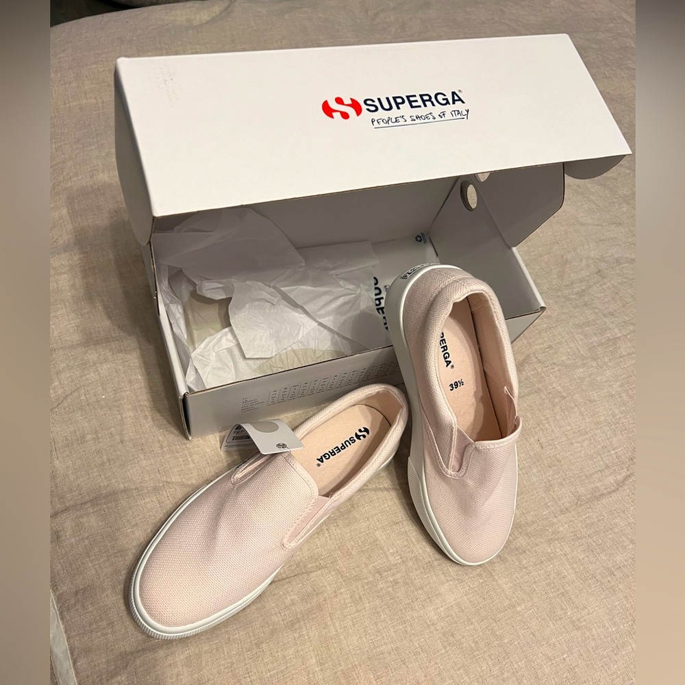 Superga platform fashion sneaker
